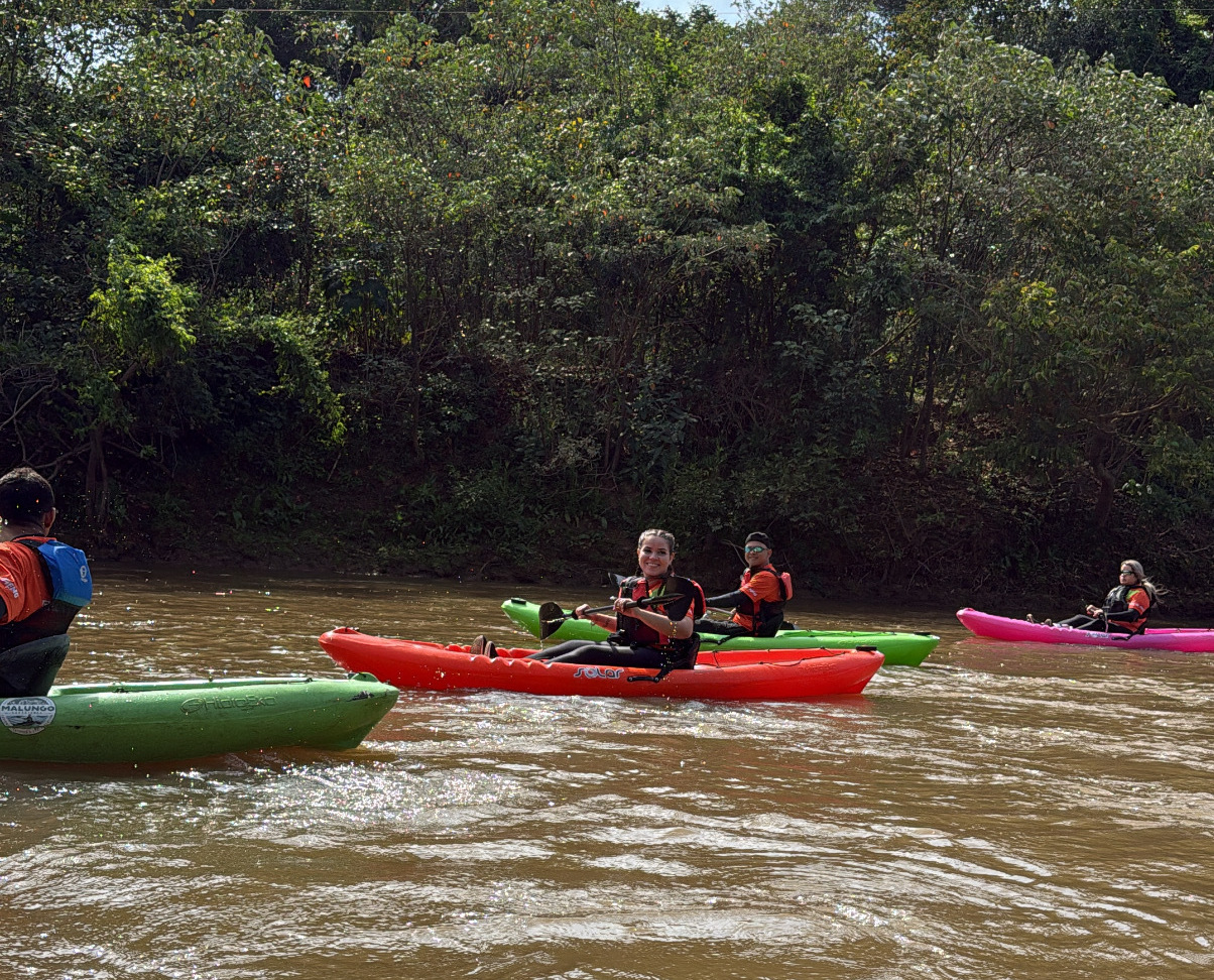 Participantes tiveram acesso a oficinas de educação ambiental, com temas como preservação dos rios e biodiversidade aquática