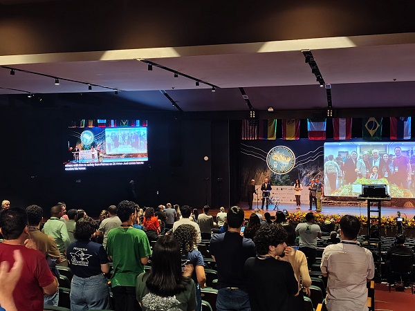 Feam também marca presença com um estande institucional, onde apresenta ao público ações, estudos e programas voltados à conservação de cavernas em Minas