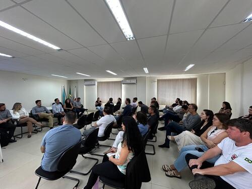 Durante os dois dias de evento, foram discutidos temas técnicos, jurídicos e administrativos