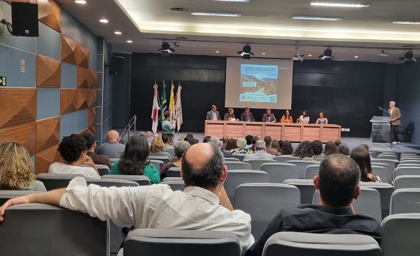 Entre os destaques do seminário estão o Catálogo “Design e Sustentabilidade na criação do artesanato no Espinhaço Mineiro” e o APP Serra da Piedade Digital