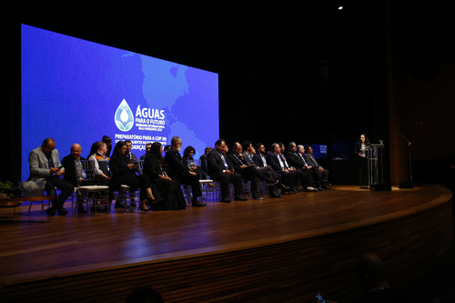 Organizado pela UNESCO e com apoio do Governo de Minas, o seminário reúne mais de 40 especialistas e representantes de diversas instituições internacionais