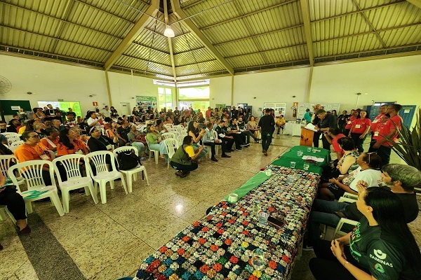 coleta_seletiva_sarzeedo_dentro