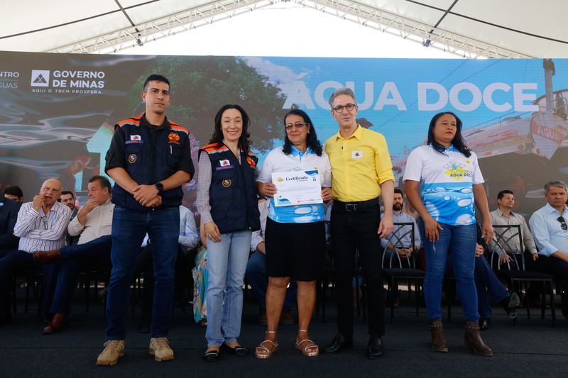 O Programa Água Doce leva água potável às comunidades rurais, garantindo mais dignidade e qualidade de vida