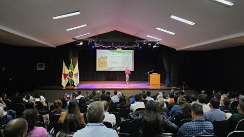 Além da capacitação técnica, o evento também promoveu o intercâmbio de experiências entre municípios e a construção de soluções integradas para o setor